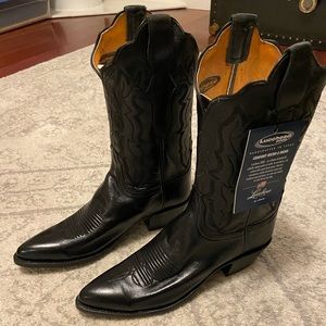 Brand New Lucchese Women’s cowboy boots size 9